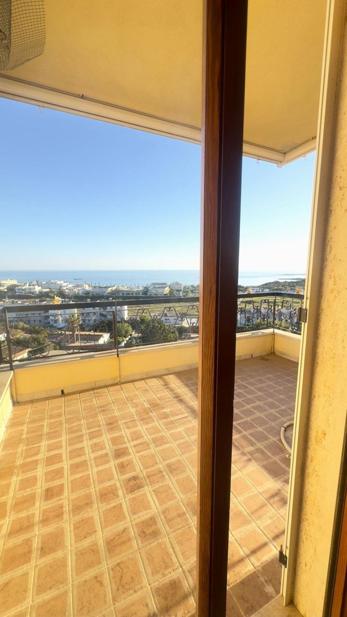 Sea View Panoramic Penthouse Villa Porto Cesareo Exterior photo