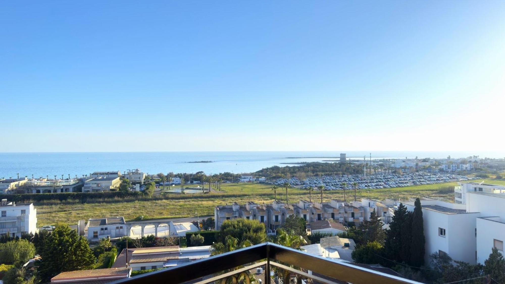 Sea View Panoramic Penthouse Villa Porto Cesareo Exterior photo